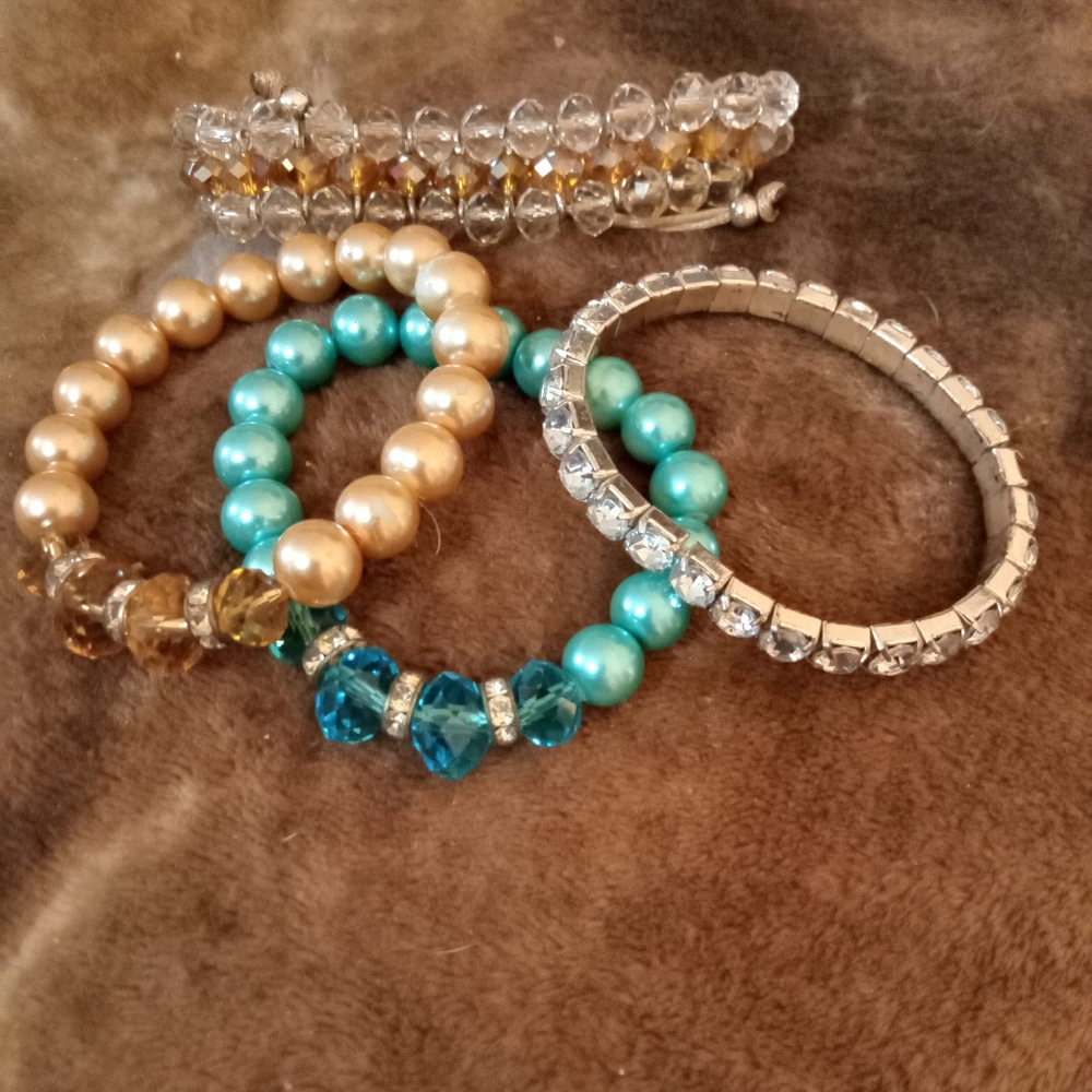 Bracelet